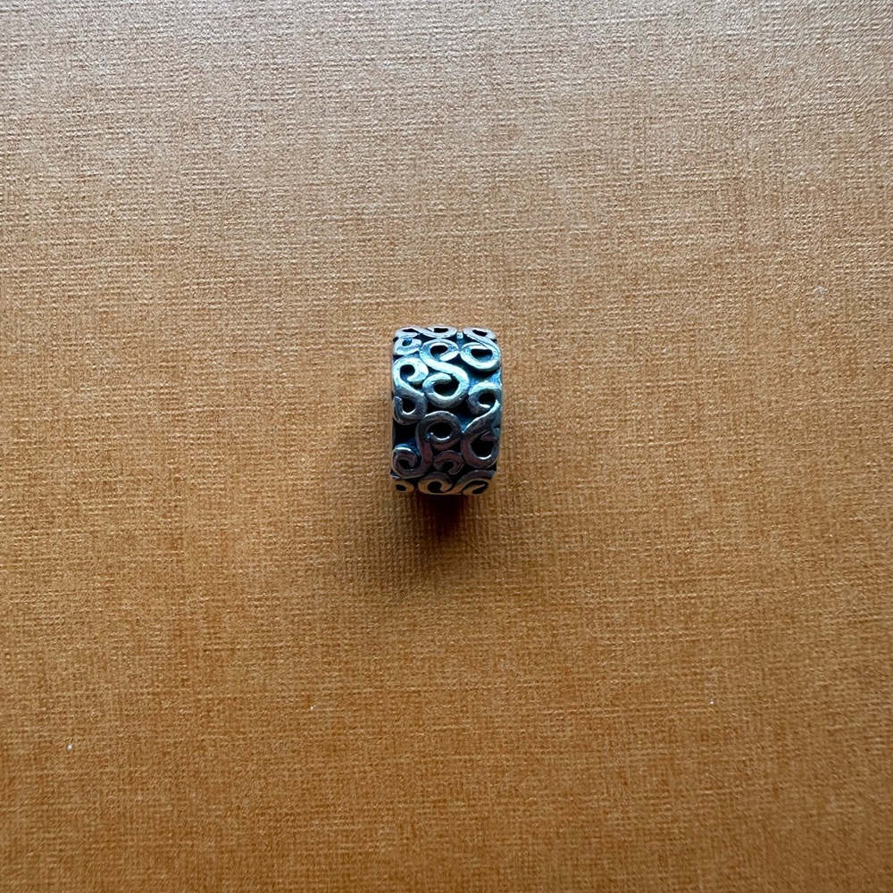 Pandora swirl pattern spacer charm - Picture 2 of 6